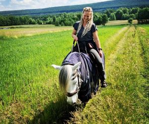 To idealne miejsca na wiosenne wycieczki w świętokrzyskim. Odkrywamy Kunów, Kapkazy i Zagnańsk