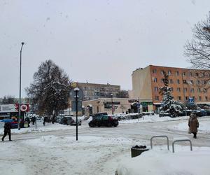 Potężny atak zimy w Małopolsce. Śnieg sypie bez przerwy