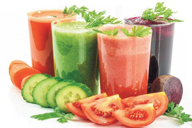 Soki, nektary i napoje z owoców i warzyw – ważny element diety