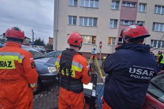 Wybuch pieca w bloku mieszkalnym w Strykowie w województwie łódzkim 