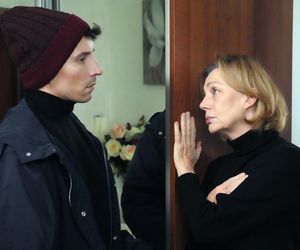 Barwy szczęścia, odc. 3185. Tomasz (Jakub Sokołowski), Wanda (Maja Barełkowska)