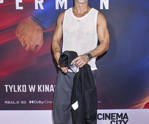 Superman na ekranie, gwiazdy na ścianie! Zobacz, kto skradł show na czerwonym dywanie