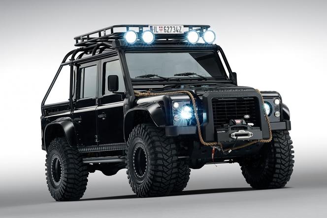 Land Rover Defender, film "Spectre"