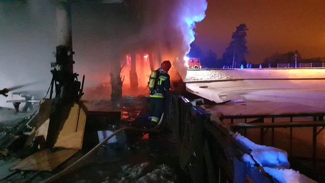 Nastolatek podejrzany o podpalenie restauracji na skarżyskim Rejowie [WIDEO]