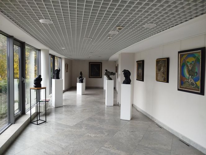 Potrójna wystawa Bolesława Biegasa w Siedlcach będzie czynna do końca listopada