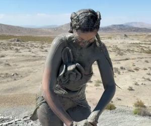 Maja Rutkowski zażywa błotnego SPA