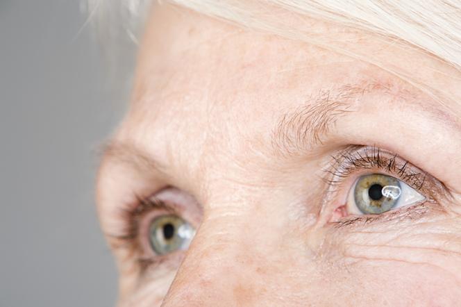Zmiany w oku mogą dawać wczesne ostrzeżenie o chorobie Alzheimera