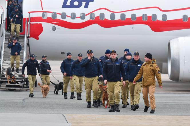 Strażacy wrócili do Polski z Turcji