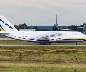 Antonov AN 124