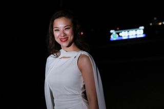 Aleksandra Uznańska-Wiśniewska w białej sukni pożegnała męża astronautę. Skąd pomysł na taką stylizację?