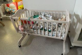 Maleńki Staś samotnie czeka w szpitalu na rodzinę! Został porzucony tuż po narodzinach