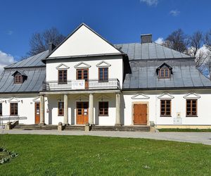 W tej wsi na Podkarpaciu zmarł przedstawiciel zakonu franciszkanów. Walcząc w powstaniu styczniowym stracił nogę