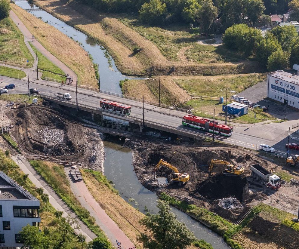 Trwa przebudowa ważnej ulicy w Lublinie [ZDJĘCIA Z DRONA]
