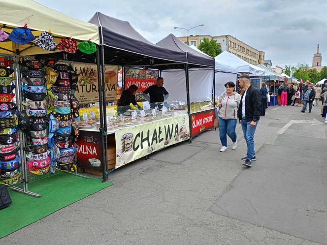 Stoiska wystawców podczas Jarmarku św. Stanisława można odwiedzać w godz. 10.00-18.00 w dn. 10 i 11 maja