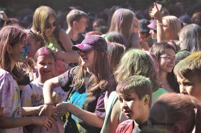 Holi Festival, czyli Święto Kolorów w bydgoskim Myślęcinku [ZDJĘCIA]