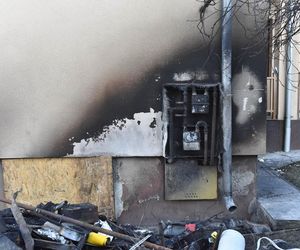 Potężny wybuch wstrząsnął spokojną ulicą Kwiatową w Chełmnie. Rodzice próbowali ratować syna