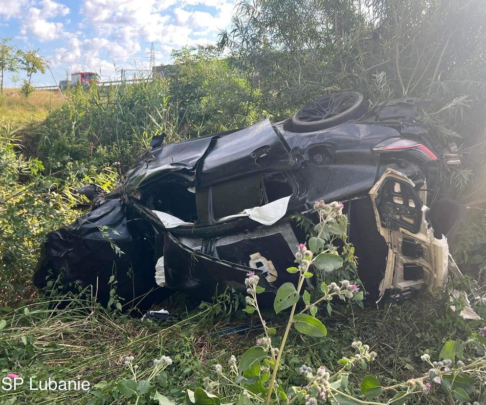 Tragedia na autostradzie A1! 20-latek w bmw wypadł z drogi i zginął