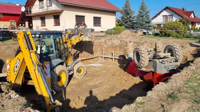 Tragedia na budowie w Małopolsce. Kierowca został przygnieciony