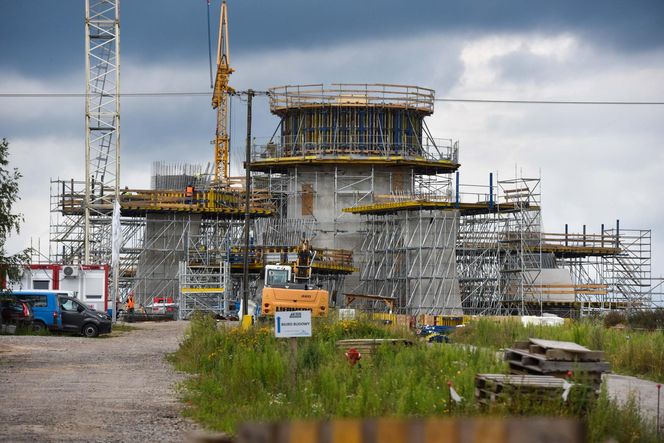 Trwa budowa wielkiego pomnika Matki Boskiej. Sprawdziliśmy postępy