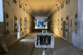 Happening artystyczny w dawnej lakierni Newagu