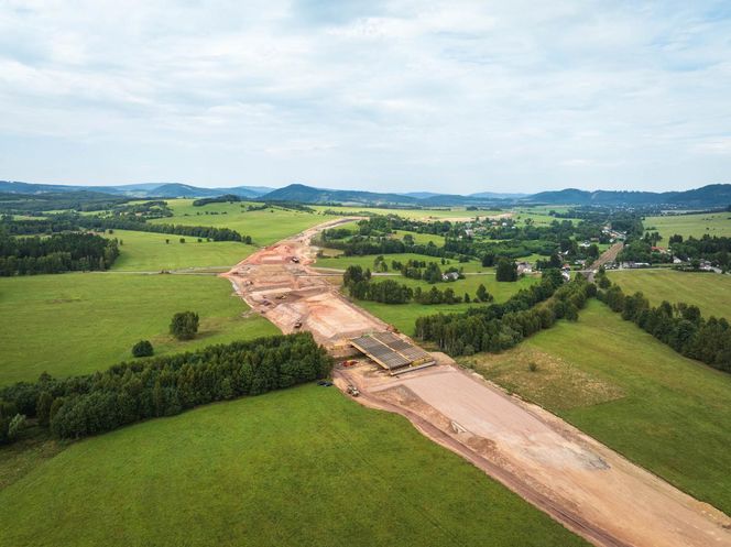 Autostrada D11 w Czechach - zdjęcia z budowy - sierpień 2025