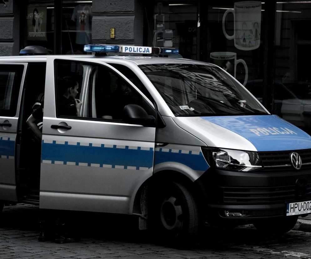 Szok we Wrocławiu. 41-latek groził premierowi, chciał rozdać karabiny