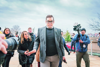 Bitwa o fotel po kongresmenie kłamcy