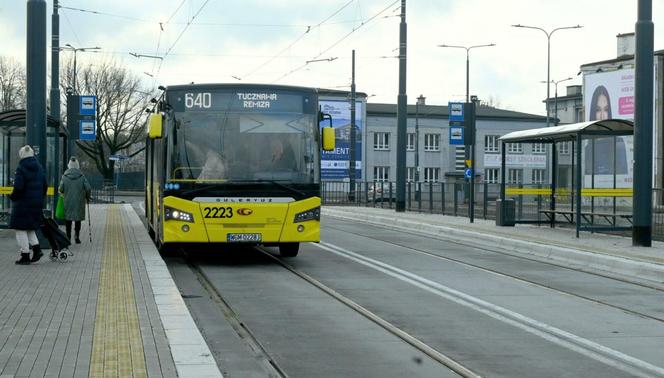 W Dąbrowie Górniczej zaczęły działać przystanki autobusowo-tramwajowe