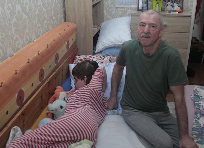 Nie mamy siły opiekować się Karolinką