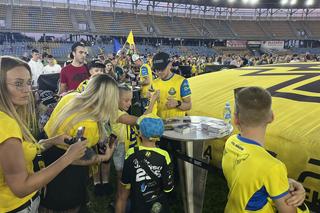 Żużlowcy Stali Gorzów spotkali się z kibicami. Widzicie się na zdjęciach?