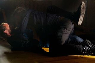 M jak miłość, odcinek 1844: Walka gangstera Roberta z Jakubem! Nagle padnie strzał - ZDJĘCIA