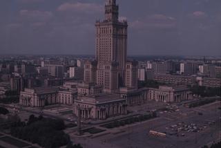 Pałac Kultury i Nauki w Warszawie na archiwalnych  fotografiach (1975 r.)