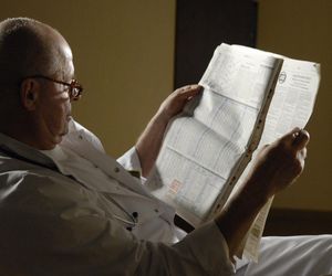 Od ponad 25 lat wciela się w Trettera w Na dobre i na złe. Jak Piotr Garlicki wyglądał na początku swojej przygody z serialem?