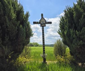 Podkarpackie kapliczki z historia. Wrzućcie tam prosze wszytko jak leci, tylko prosze tez jeszcze o pierwsze zdjęcie.