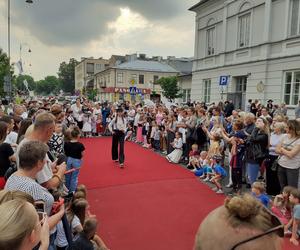 Siedlczanie mogli wsiąść w wehikuł czasu i zobaczyć ulicę Pułaskiego - Piękną sprzed stu lat