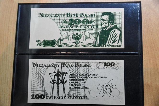 Wystawa banknotów opozycji antykomunistycznej w Szczecinie 