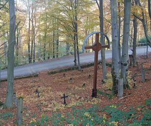 To wyjątkowa wieś na mapie Małopolski. Kiedyś wykuwano w niej przydrożne krzyże