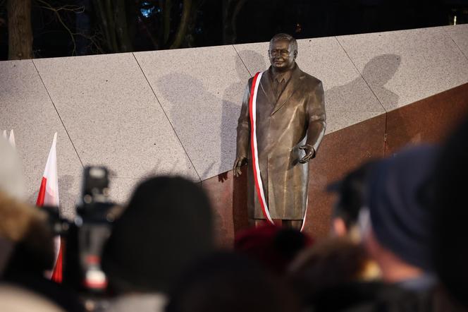 Odsłonięcie pomnika Lecha Kaczyńskiego przy Placu Teatralnym w Lublinie