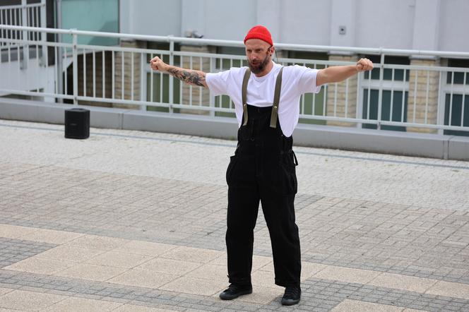 Carnaval Show w Plazie w Lublinie. Było zianie ogniem, pokaz iluzji i żonglerki oraz spektakl aerialowy!