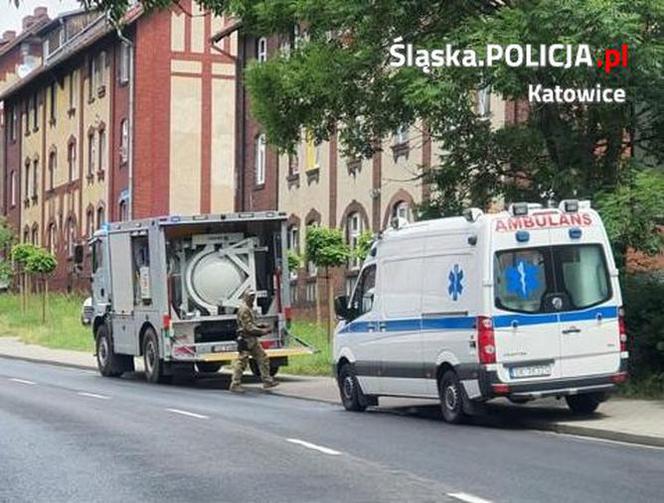 Katowice. Policjanci zatrzymali podejrzanych o włamanie do bankomatu