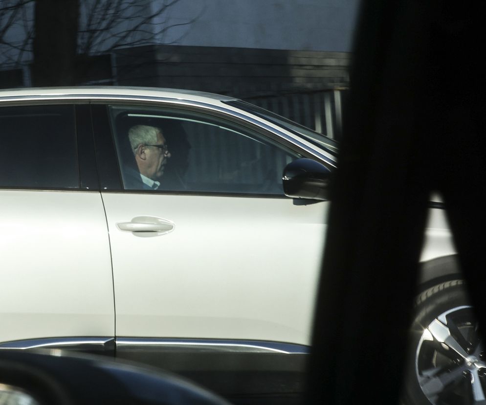 Taką furą wożą Santosa po Warszawie