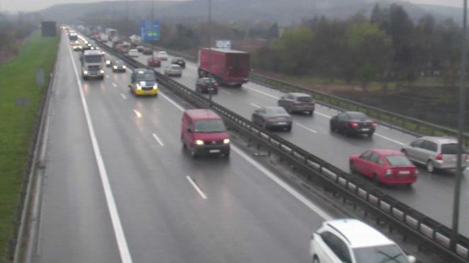 "Beton, masakra". Kraków stanął. Gigantyczne utrudnienia w mieście i na autostradzie A4