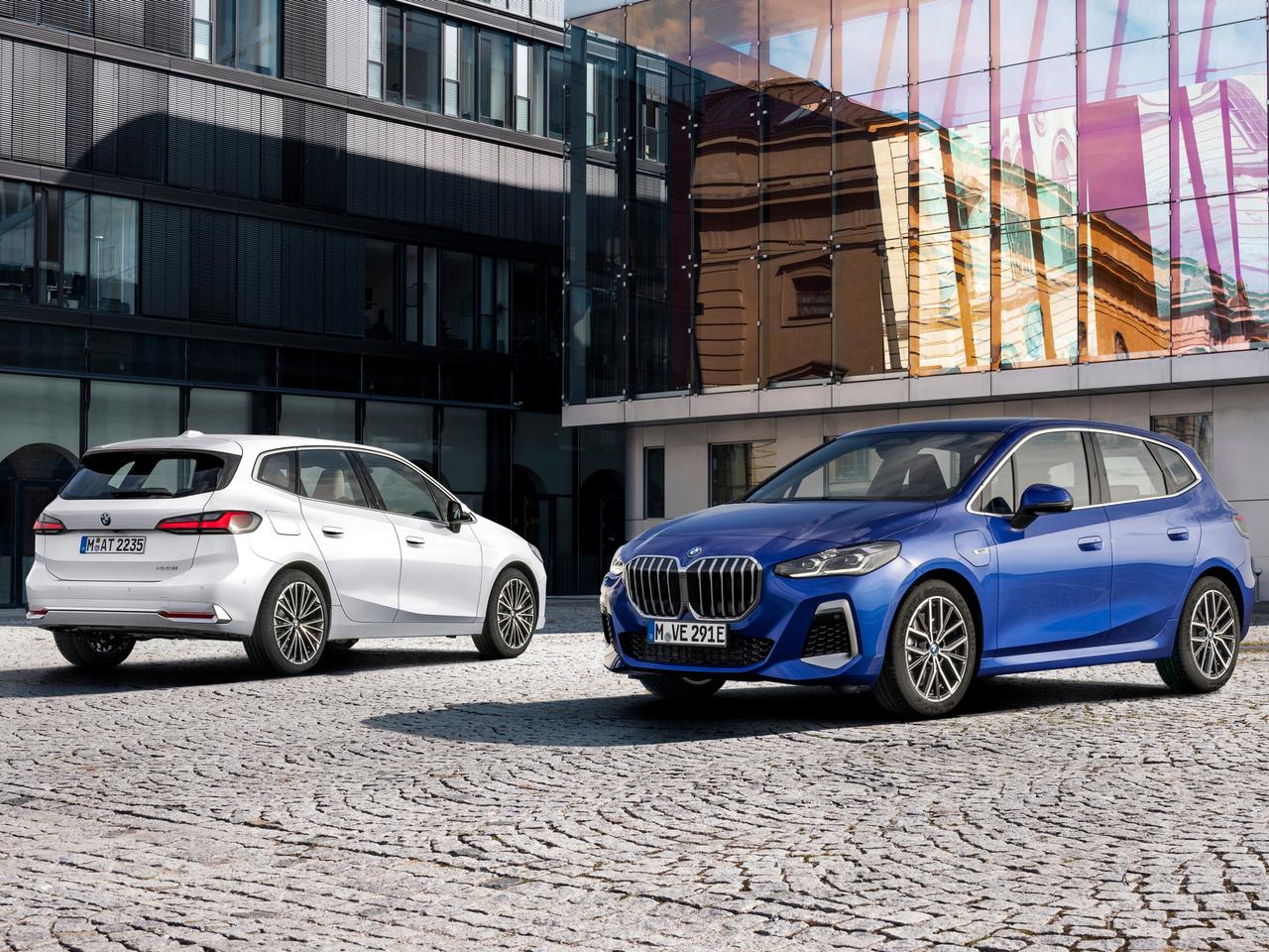 Nowe BMW serii 2 Active Tourer (2022). Wielki grill i buda minivana - CENY