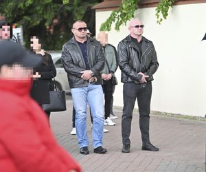 Mariusz Pudzianowski na pogrzebie DJ Hazela, Michała Orzechowskiego
