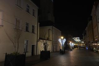 Zielona Góra jest już przygotowana do Świąt Bożego Narodzenia 2023. Te światełka robią wrażenie!	