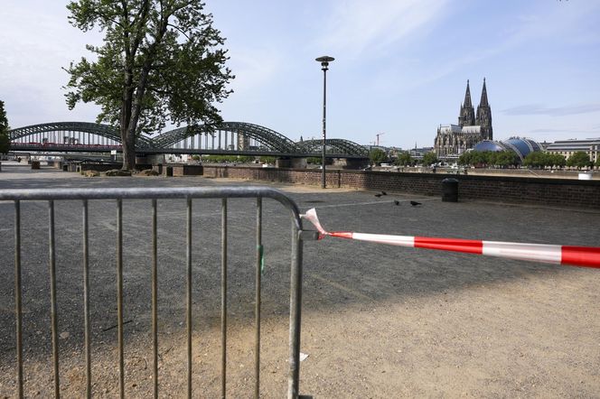 Niemcy/ W centrum Kolonii znaleziono niewybuchy z czasów II wojny, ewakuowano 20 tys. osób