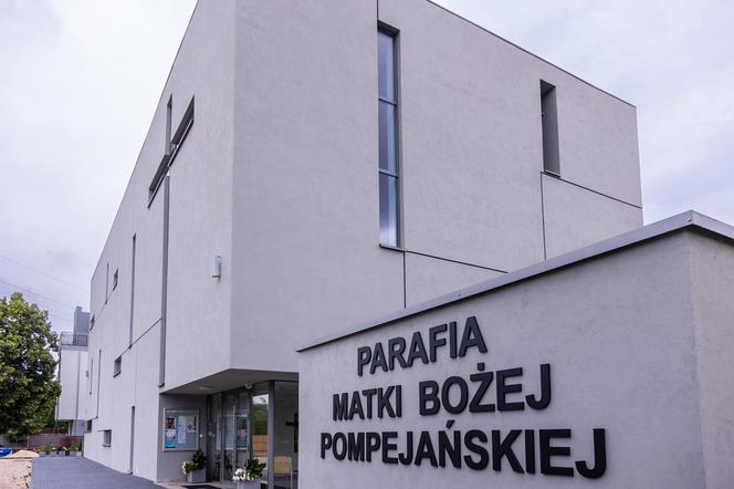 Kościół Matki Boskiej Pompejańskiej na Białołęce w Warszawie