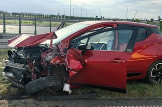 Samochód jechał pod prąd. Poważny wypadek na S5 koło Leszna