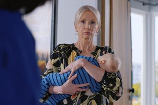 Na Wspólnej odc. 4053. Ania (Sonia Mietielica), Ewa (Ewa Gawryluk), Jaś (Kazio Wierzbicki)