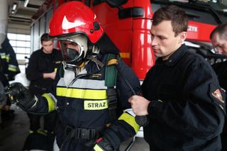 Pożar w Toruniu w budynku wielorodzinnym. Dwie osoby poszkodowane!